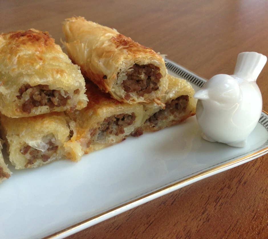 Baklava yufkasından Sarıyer böreği Nurhan'ın Mutfağı
